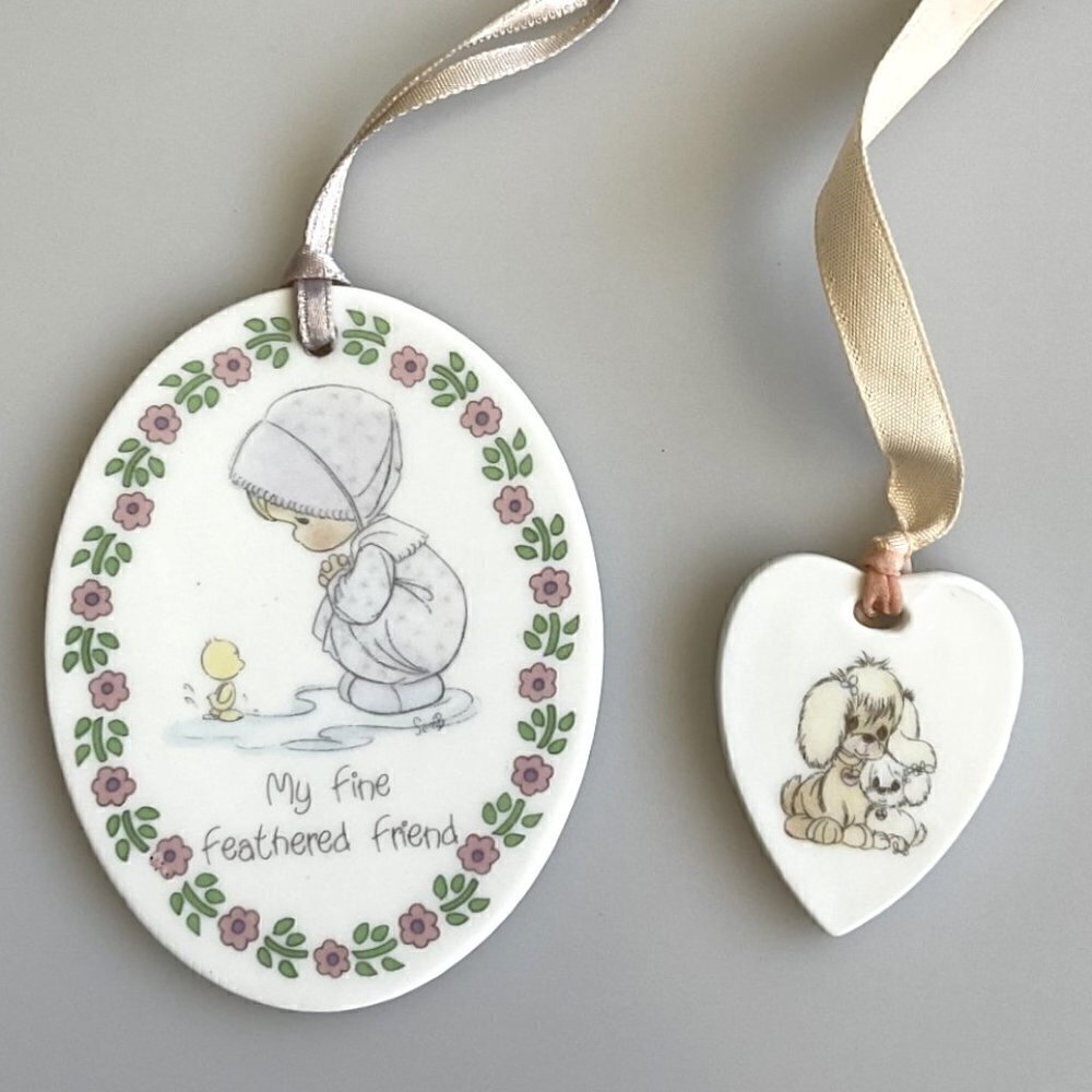VINTAGE PRECIOUS MOMENTS PORCELAIN ORNAMENT BUNDLE RARE FIND - Picture 2 of 8